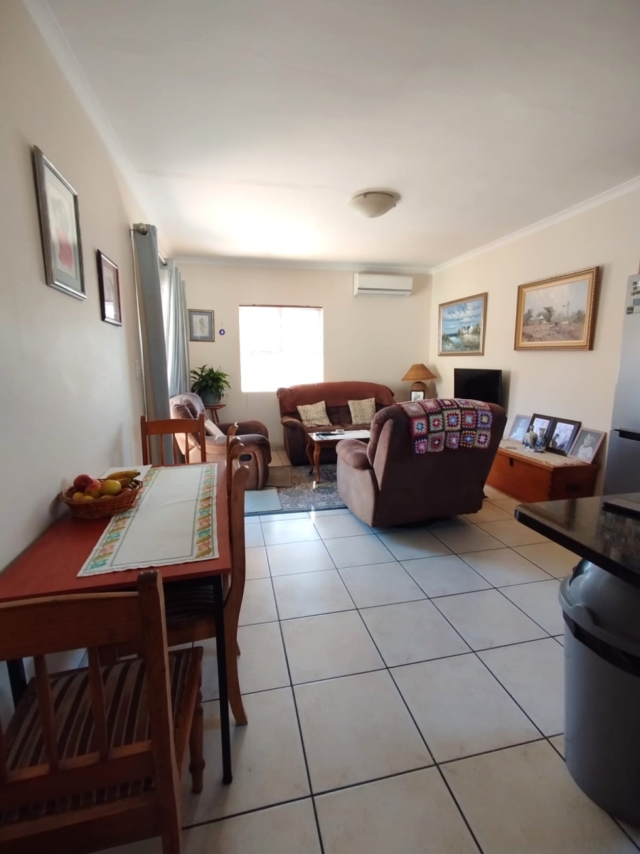 3 Bedroom Property for Sale in Protea Heights Western Cape
